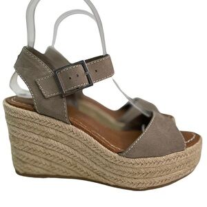 Circus By Sam Edelman Delilah Women’s Espadrille Wedge Sandals